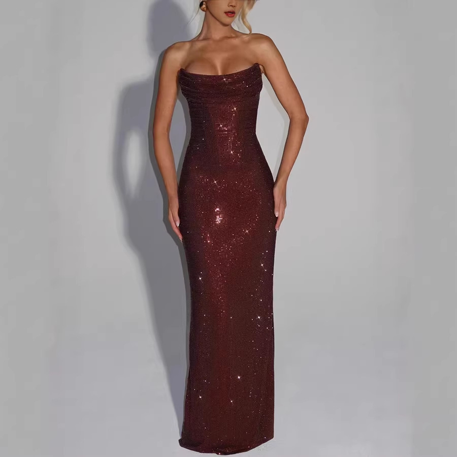 Elegant Sleeveless Sequined Evening Dress - Image 2